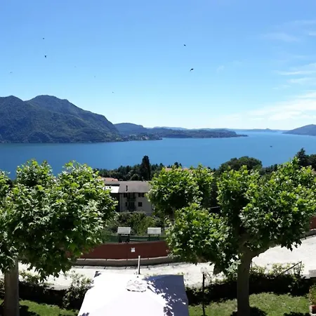 Lejlighed Casa Vittoria Sul Lago Maggiore Arizzano